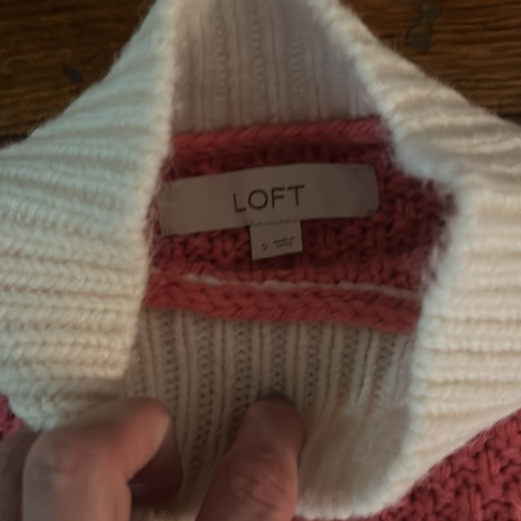 LOFT Turtleneck Small - Picture 3 of 5